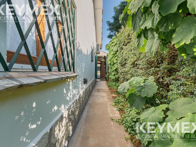 place photo 43