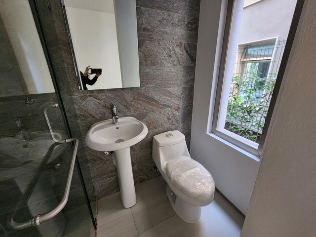place photo 81