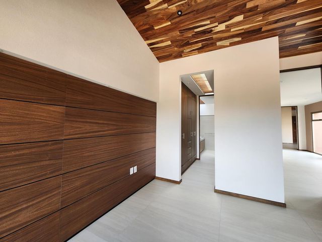 place photo 67