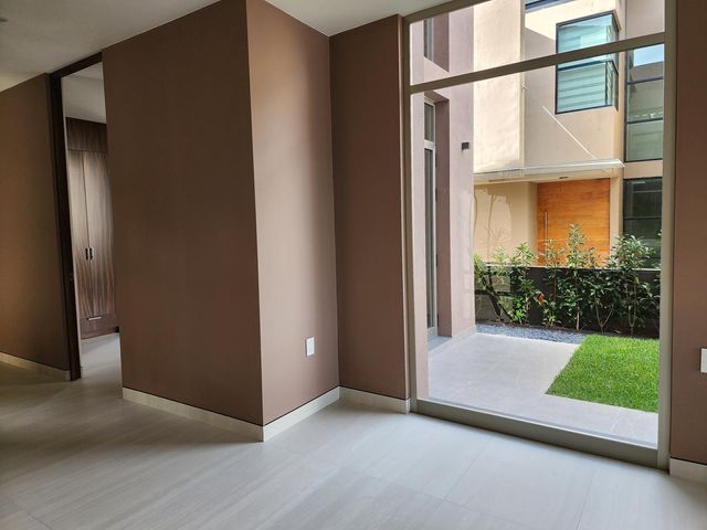 place photo 74