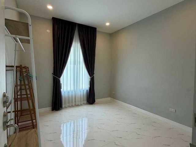 place photo 52