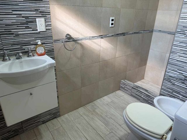 place photo 75