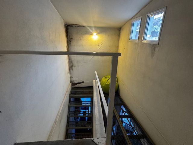 place photo 82