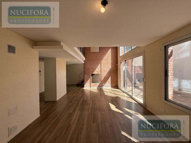 place photo 49