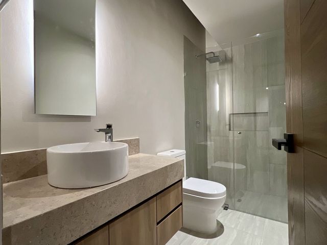 place photo 40