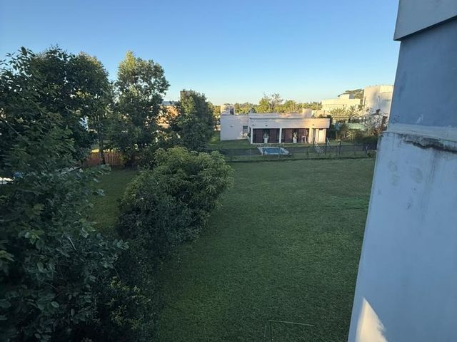 place photo 30