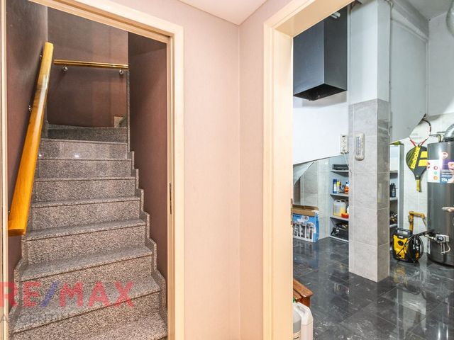place photo 52