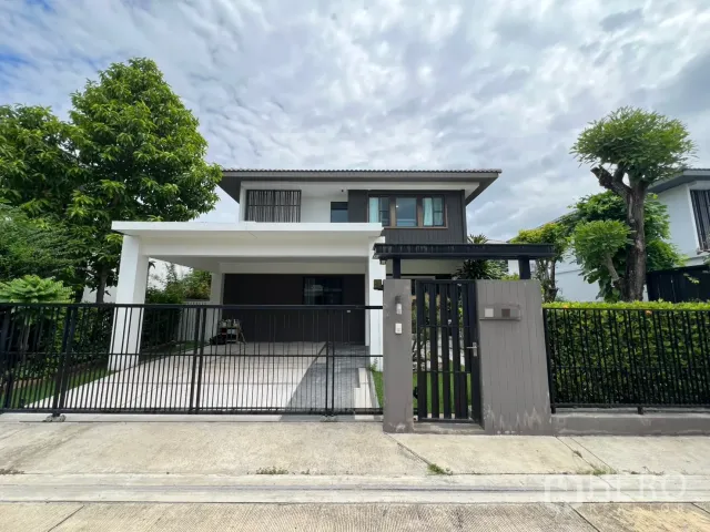 place photo 48