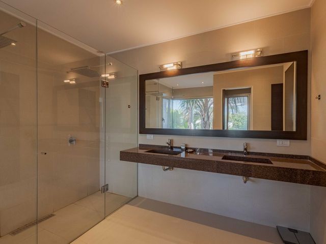 place photo 46