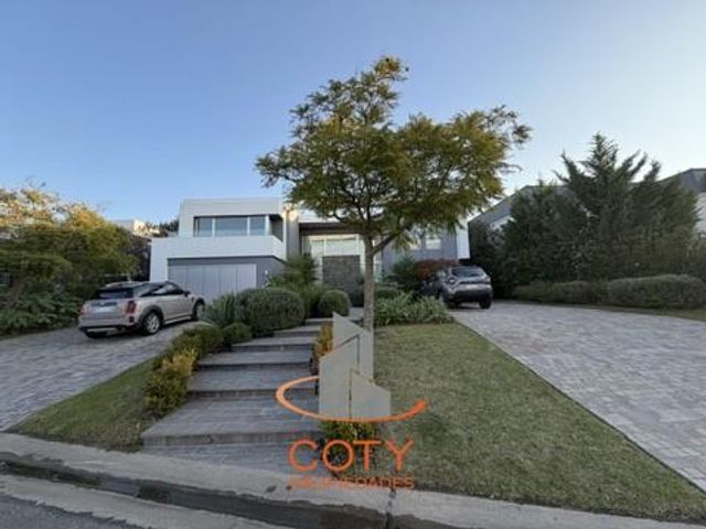 place photo 56