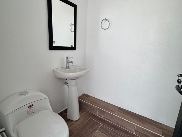 place photo 30