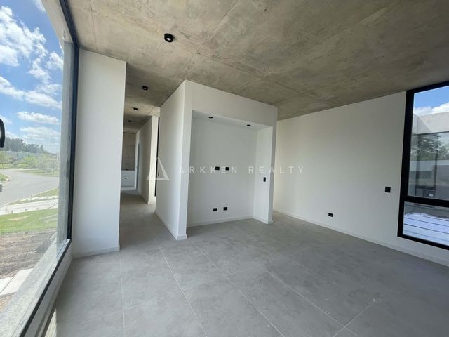 place photo 53