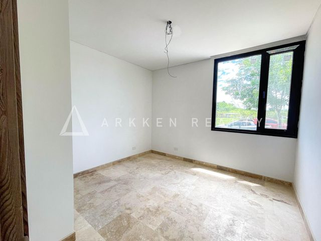 place photo 49