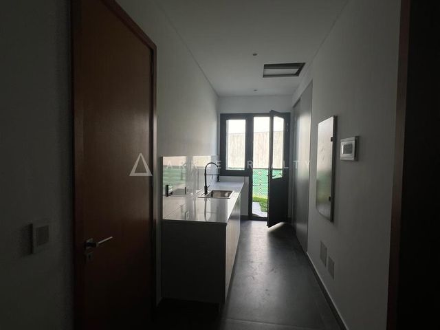 place photo 64