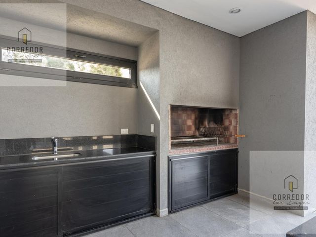 place photo 49