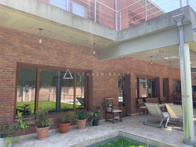 place photo 76