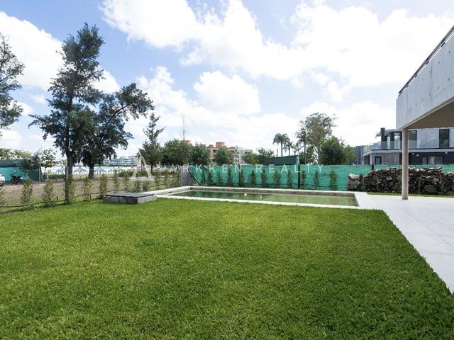 place photo 71