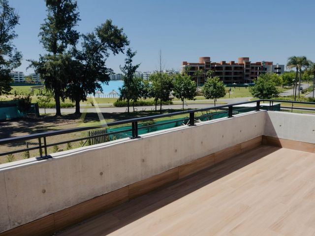 place photo 32