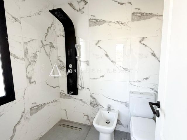 place photo 47