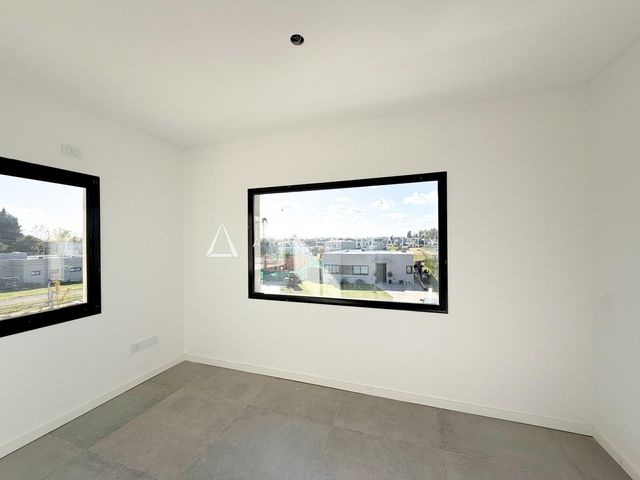 place photo 51