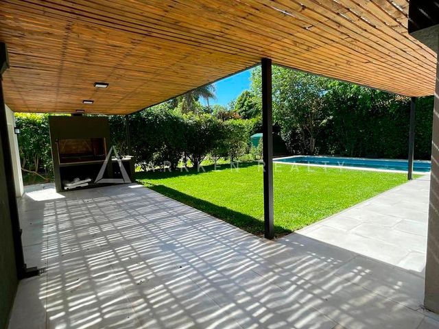 place photo 44