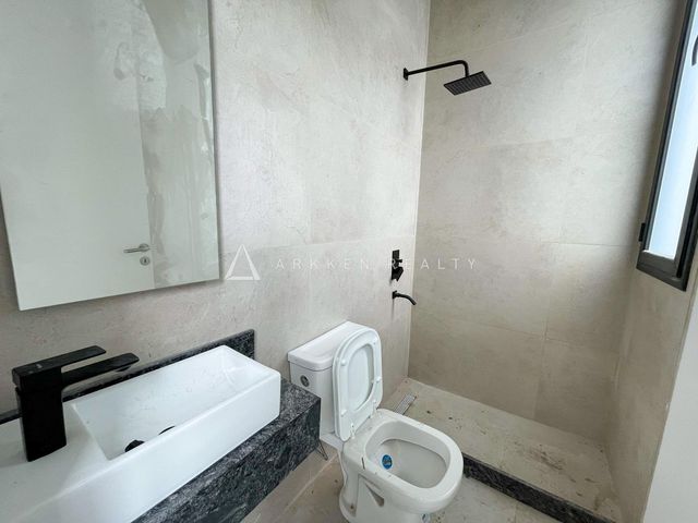 place photo 81