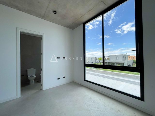 place photo 53