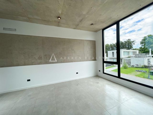 place photo 78
