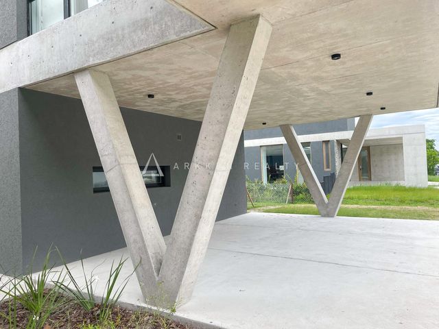 place photo 88