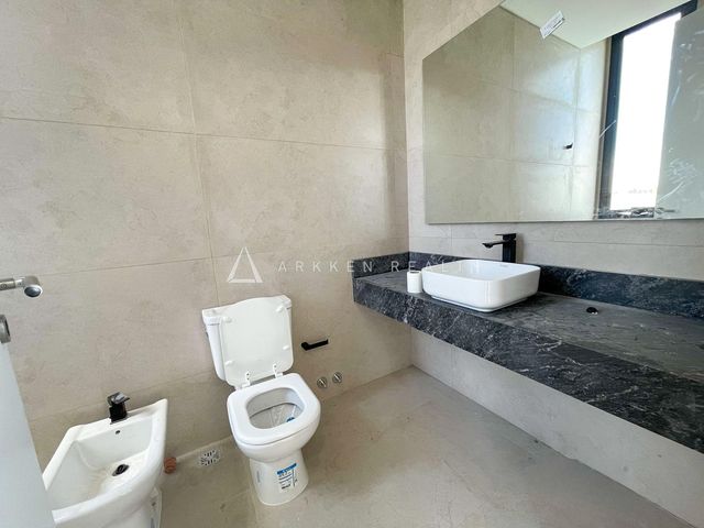 place photo 49