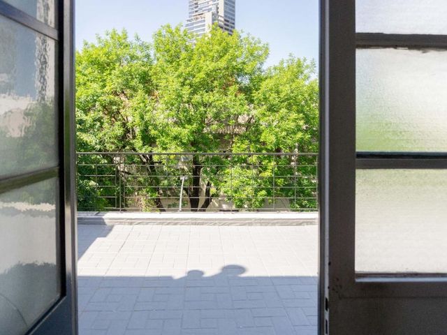 place photo 75