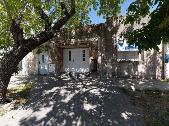 place photo 18