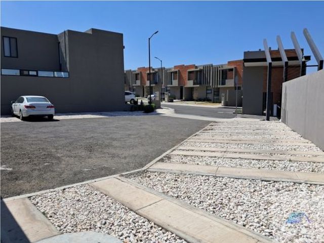 place photo 36