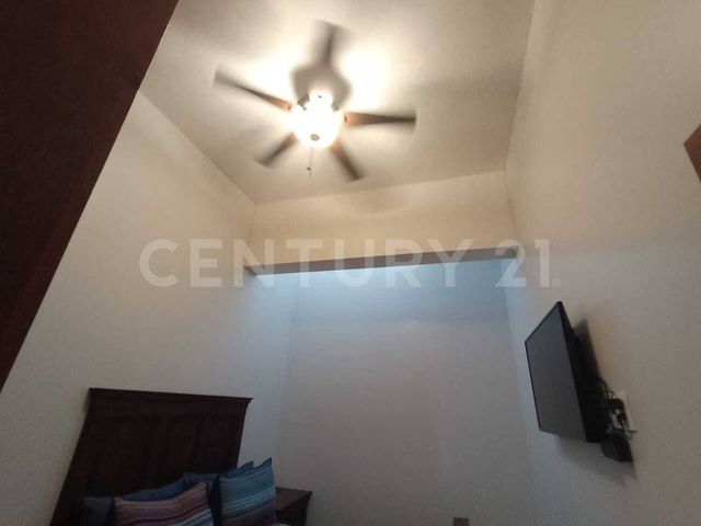 place photo 52