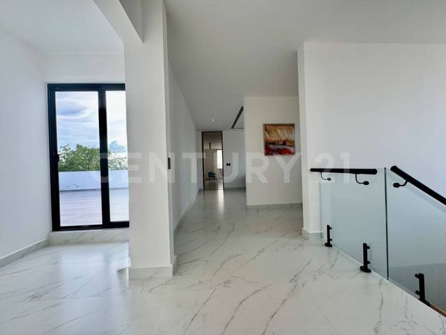 place photo 49