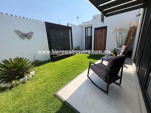 place photo 24