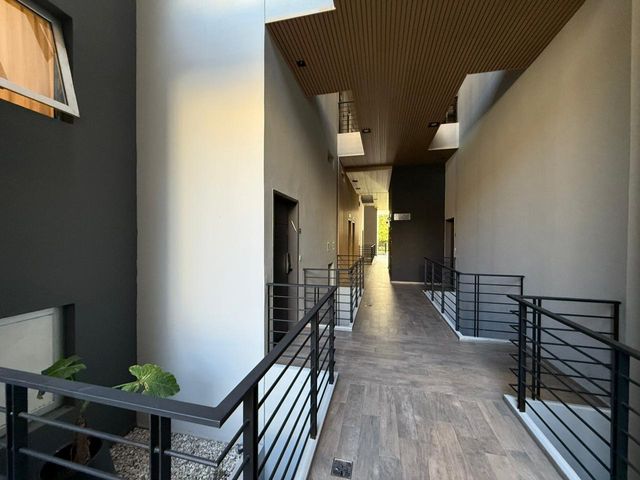 place photo 49