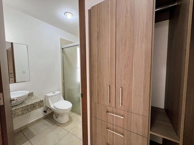 place photo 37