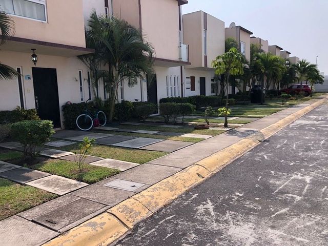 place photo 28