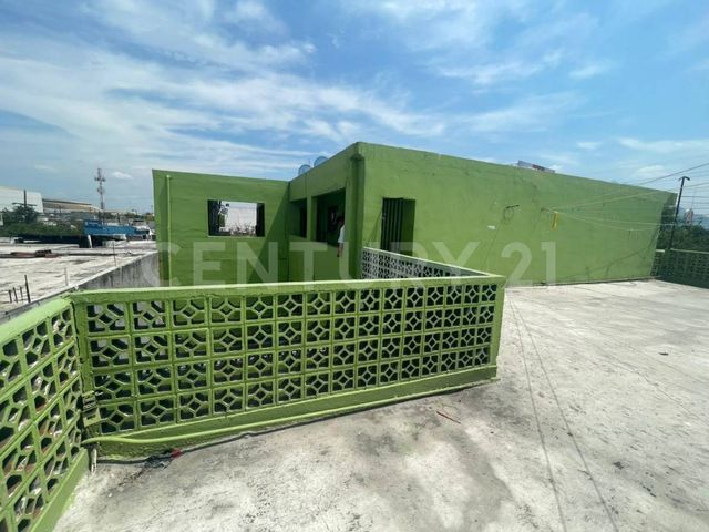 place photo 34