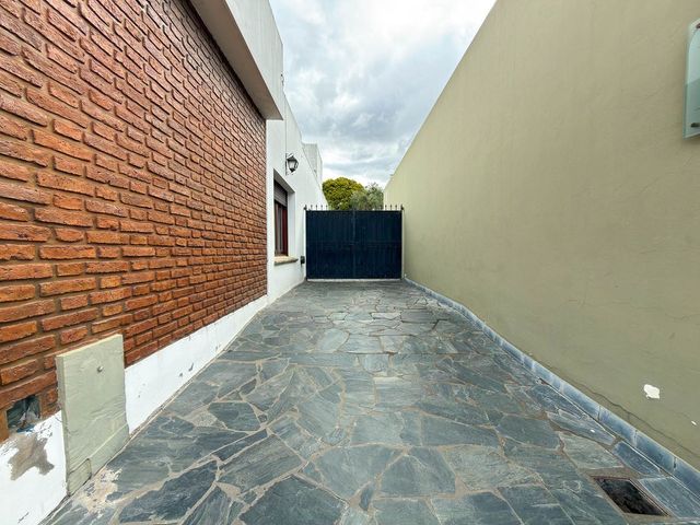 place photo 49