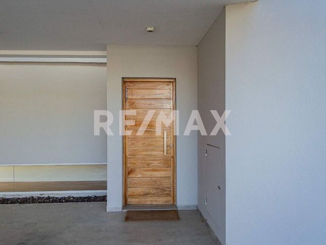 place photo 99