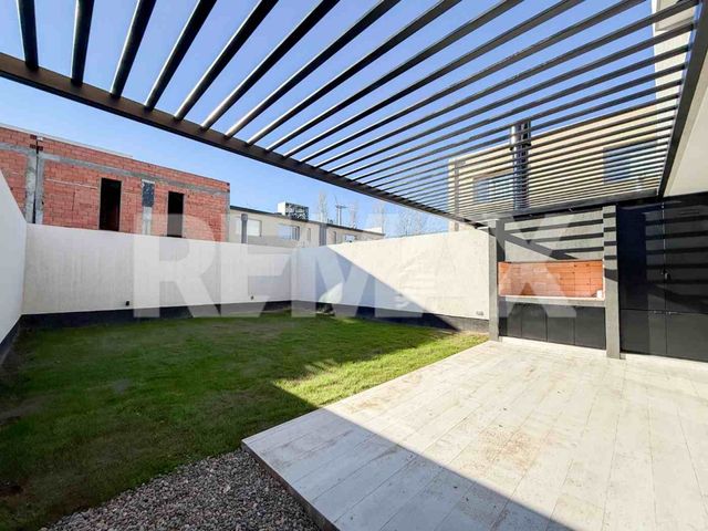 place photo 47