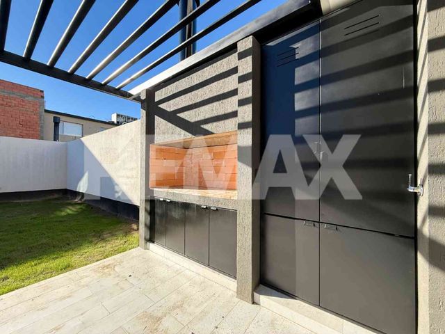 place photo 48