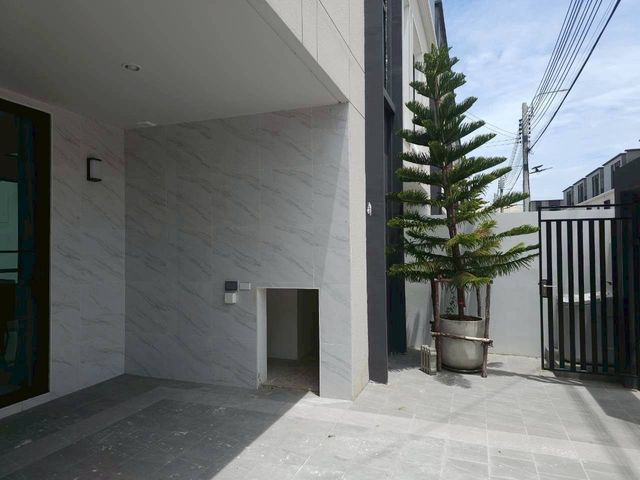 place photo 46
