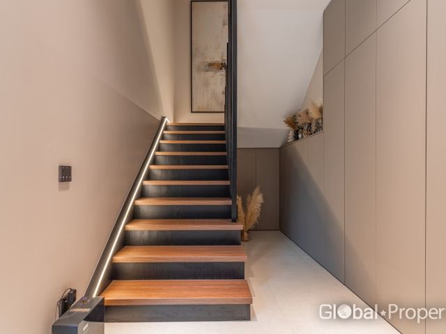 place photo 43