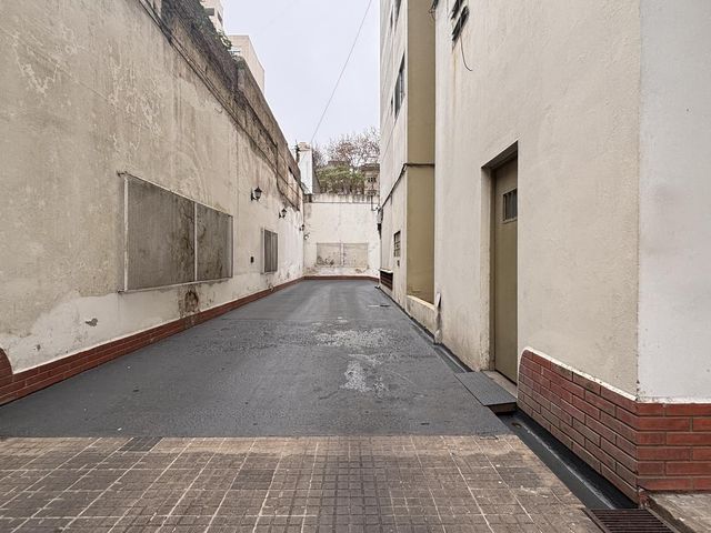 place photo 24