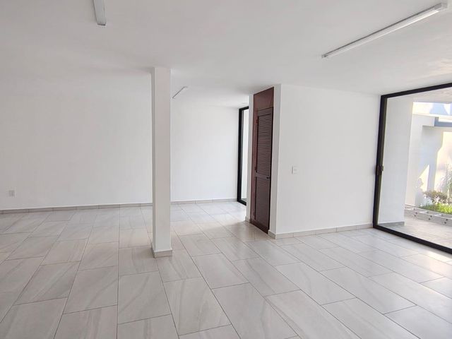 place photo 53