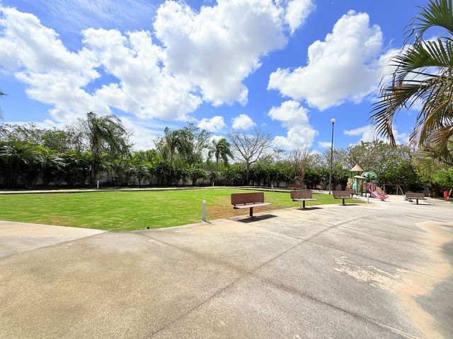 place photo 32