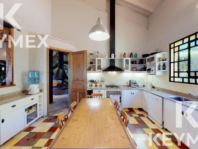 place photo 67